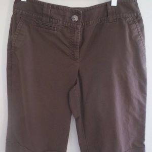 Brown cuffed shorts